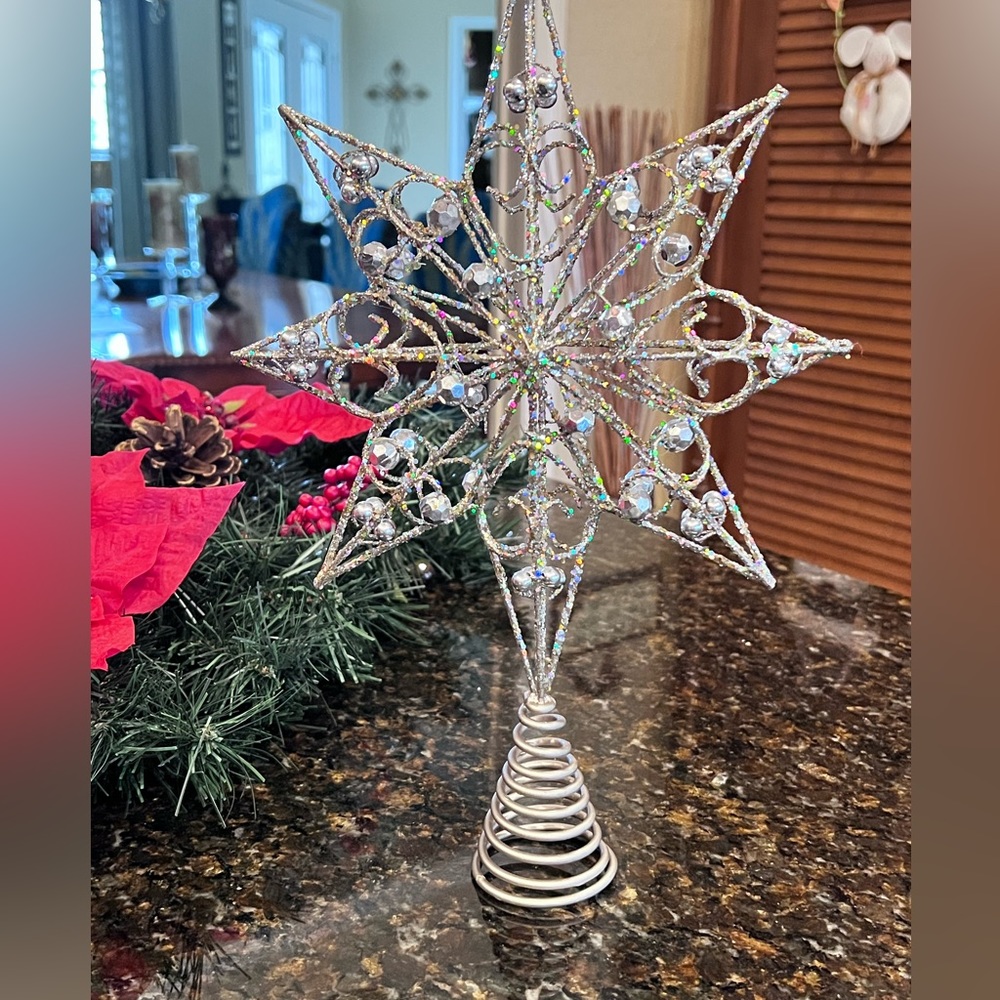 Elegant Sparkly Glitter Embellished Star Tree Topper - Picture 2 of 5